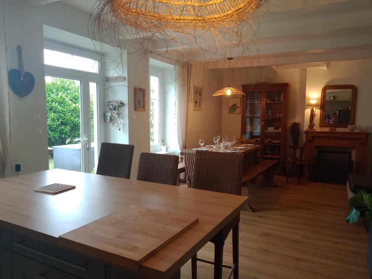 Domaine Des Tisseys Vue Sur Le Mont St Michel Villa Dragey Eksteriør billede